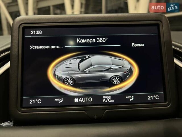Черный Астон Мартин DB11, объемом двигателя 4 л и пробегом 43 тыс. км за 117000 $, фото 30 на Automoto.ua
