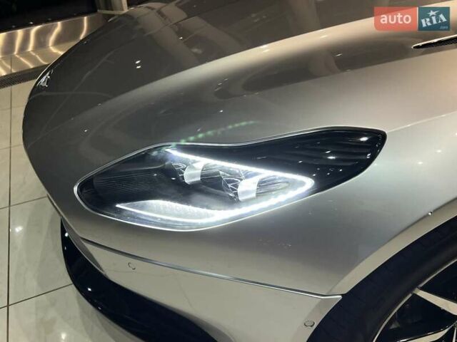 Черный Астон Мартин DB11, объемом двигателя 4 л и пробегом 43 тыс. км за 117000 $, фото 11 на Automoto.ua
