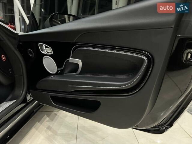 Черный Астон Мартин DB11, объемом двигателя 4 л и пробегом 43 тыс. км за 117000 $, фото 37 на Automoto.ua