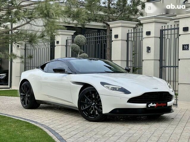 Астон Мартін DB11, об'ємом двигуна 4 л та пробігом 33 тис. км за 175000 $, фото 26 на Automoto.ua