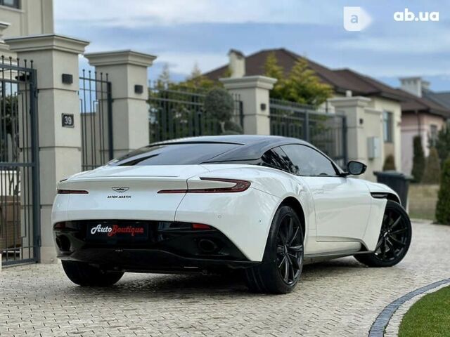 Астон Мартін DB11, об'ємом двигуна 4 л та пробігом 33 тис. км за 175000 $, фото 22 на Automoto.ua