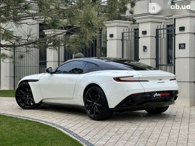 Астон Мартін DB11, об'ємом двигуна 4 л та пробігом 33 тис. км за 175000 $, фото 10 на Automoto.ua