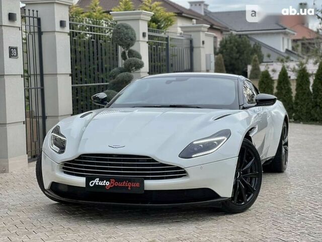 Астон Мартін DB11, об'ємом двигуна 4 л та пробігом 33 тис. км за 175000 $, фото 3 на Automoto.ua