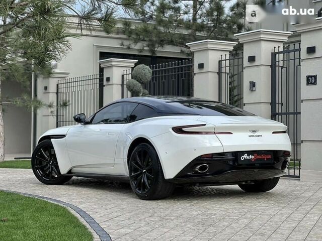 Астон Мартін DB11, об'ємом двигуна 4 л та пробігом 33 тис. км за 175000 $, фото 11 на Automoto.ua