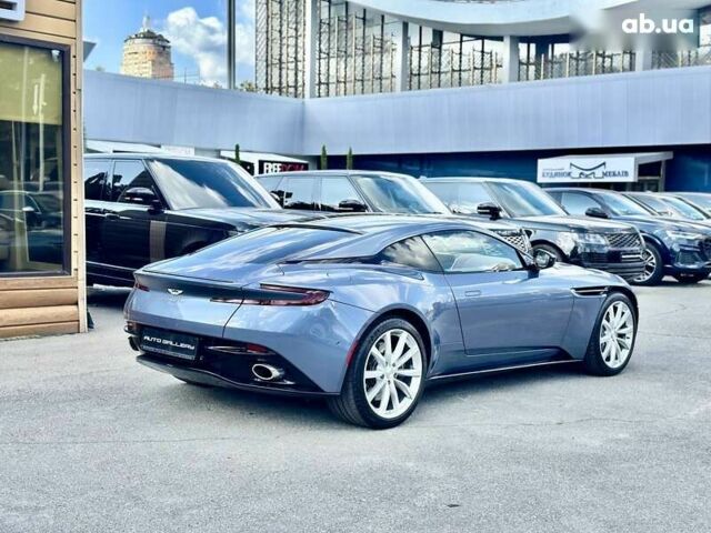 Астон Мартин DB11, объемом двигателя 4 л и пробегом 20 тыс. км за 114999 $, фото 2 на Automoto.ua