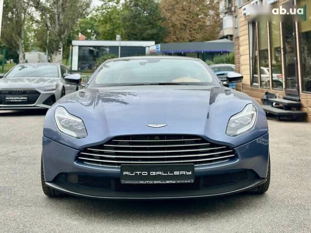Астон Мартин DB11, объемом двигателя 4 л и пробегом 20 тыс. км за 114999 $, фото 2 на Automoto.ua