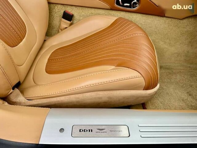 Астон Мартин DB11, объемом двигателя 4 л и пробегом 20 тыс. км за 114999 $, фото 22 на Automoto.ua