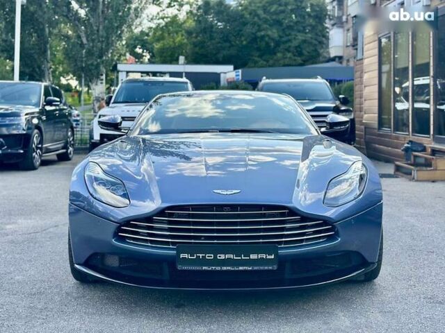 Астон Мартин DB11, объемом двигателя 4 л и пробегом 20 тыс. км за 114999 $, фото 7 на Automoto.ua
