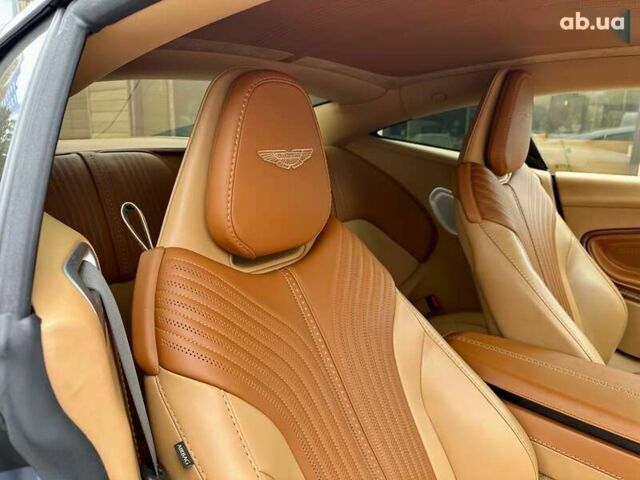 Астон Мартин DB11, объемом двигателя 4 л и пробегом 20 тыс. км за 114999 $, фото 27 на Automoto.ua