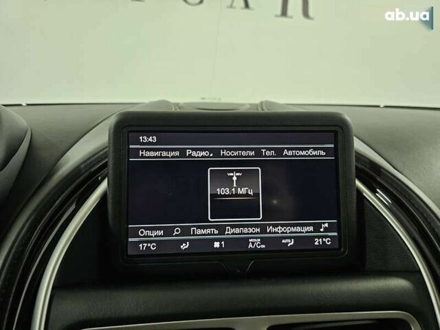 Астон Мартин DB11, объемом двигателя 4 л и пробегом 36 тыс. км за 108999 $, фото 29 на Automoto.ua