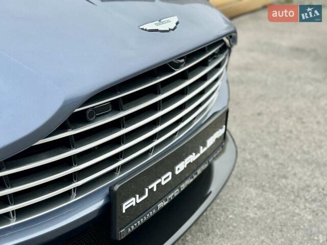Серый Астон Мартин DB11, объемом двигателя 3.98 л и пробегом 20 тыс. км за 114999 $, фото 19 на Automoto.ua