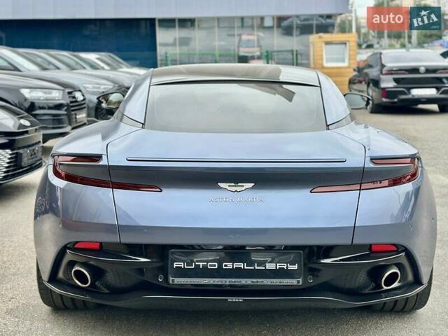 Серый Астон Мартин DB11, объемом двигателя 3.98 л и пробегом 20 тыс. км за 114999 $, фото 8 на Automoto.ua