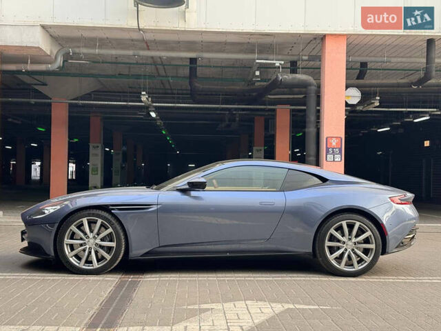 Серый Астон Мартин DB11, объемом двигателя 4 л и пробегом 27 тыс. км за 120000 $, фото 21 на Automoto.ua