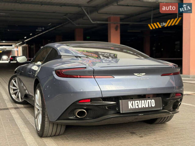 Серый Астон Мартин DB11, объемом двигателя 4 л и пробегом 27 тыс. км за 120000 $, фото 8 на Automoto.ua