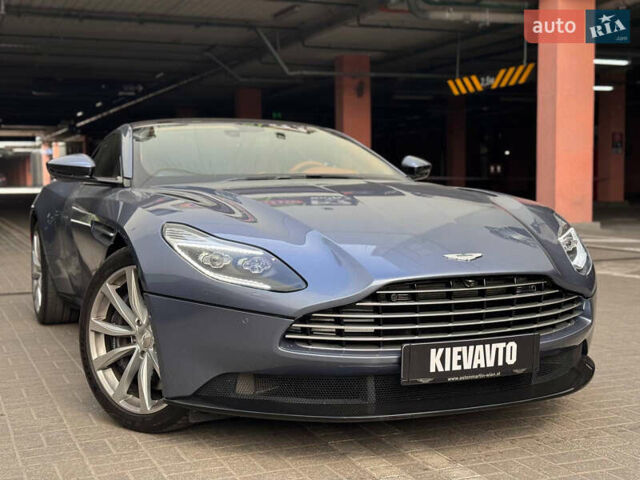 Серый Астон Мартин DB11, объемом двигателя 4 л и пробегом 27 тыс. км за 120000 $, фото 4 на Automoto.ua