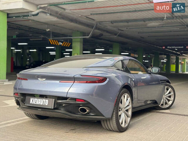 Серый Астон Мартин DB11, объемом двигателя 4 л и пробегом 27 тыс. км за 120000 $, фото 10 на Automoto.ua