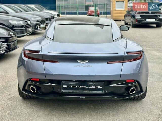 Серый Астон Мартин DB11, объемом двигателя 3.98 л и пробегом 20 тыс. км за 114999 $, фото 12 на Automoto.ua