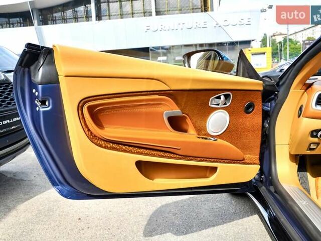 Синий Астон Мартин DB11, объемом двигателя 4 л и пробегом 20 тыс. км за 114999 $, фото 22 на Automoto.ua