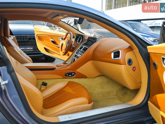 Синий Астон Мартин DB11, объемом двигателя 4 л и пробегом 20 тыс. км за 114999 $, фото 31 на Automoto.ua