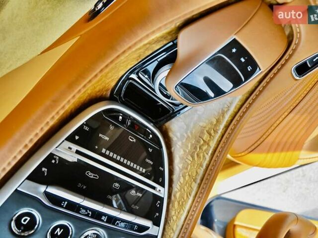 Синий Астон Мартин DB11, объемом двигателя 4 л и пробегом 20 тыс. км за 114999 $, фото 29 на Automoto.ua