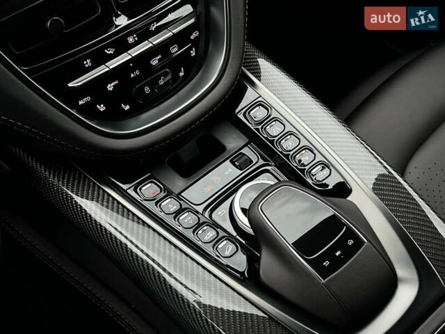 Астон Мартин DBX 2021 в Киеве на Automoto.ua Черный Астон Мартин DBX, объемом двигателя 3.98 л и пробегом 61 тыс. км за 135000 $, фото 15 на Automoto.ua