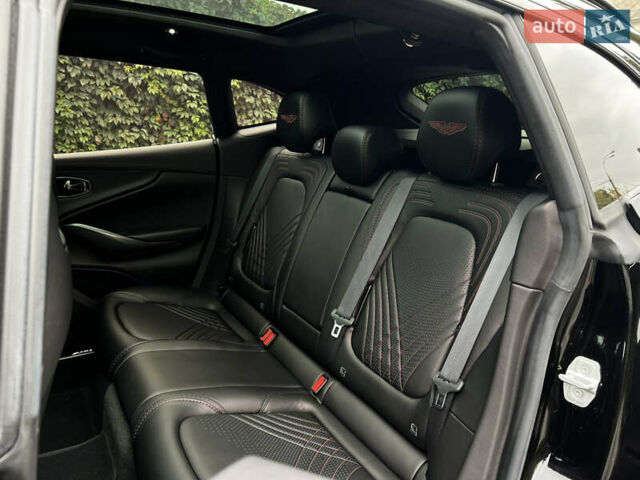 Астон Мартин DBX 2021 в Киеве на Automoto.ua Черный Астон Мартин DBX, объемом двигателя 3.98 л и пробегом 61 тыс. км за 135000 $, фото 23 на Automoto.ua