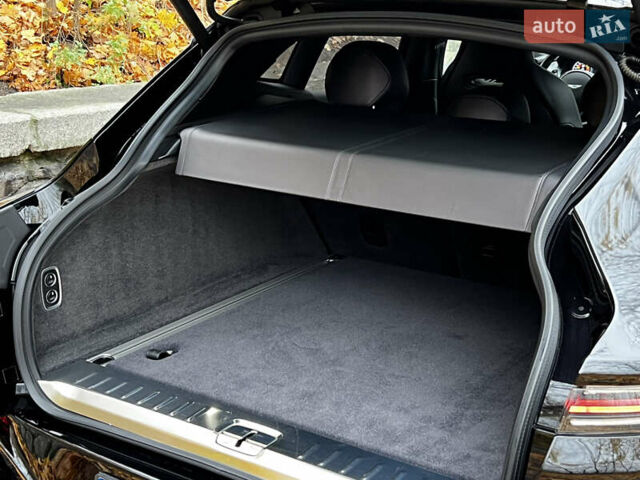 Черный Астон Мартин DBX, объемом двигателя 3.98 л и пробегом 63 тыс. км за 132000 $, фото 29 на Automoto.ua