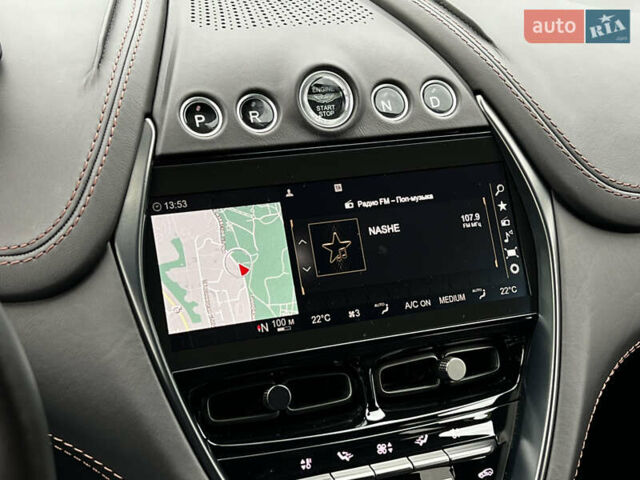 Астон Мартин DBX 2021 в Киеве на Automoto.ua Черный Астон Мартин DBX, объемом двигателя 3.98 л и пробегом 61 тыс. км за 135000 $, фото 13 на Automoto.ua