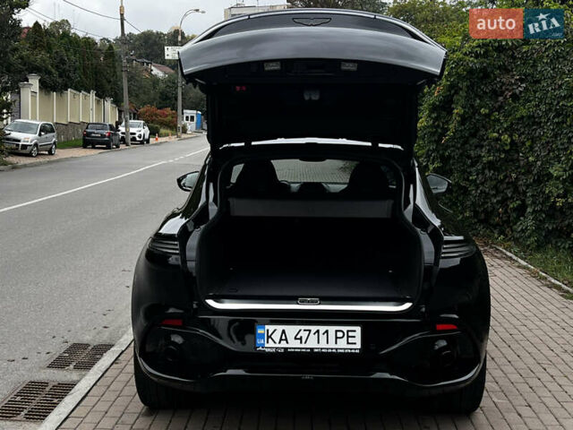 Астон Мартин DBX 2021 в Киеве на Automoto.ua Черный Астон Мартин DBX, объемом двигателя 3.98 л и пробегом 61 тыс. км за 135000 $, фото 26 на Automoto.ua