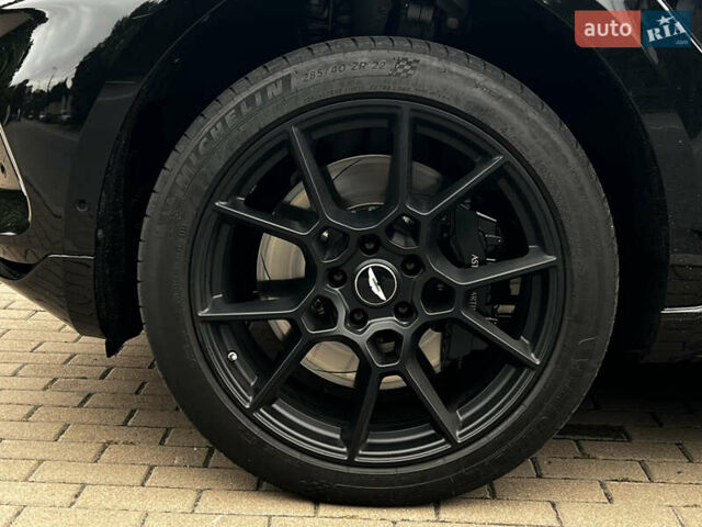 Астон Мартин DBX 2021 в Киеве на Automoto.ua Черный Астон Мартин DBX, объемом двигателя 3.98 л и пробегом 61 тыс. км за 135000 $, фото 29 на Automoto.ua