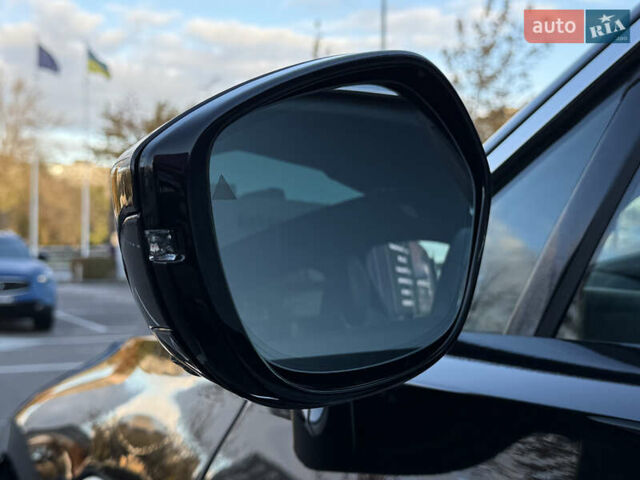 Черный Астон Мартин DBX, объемом двигателя 3.98 л и пробегом 2 тыс. км за 184999 $, фото 16 на Automoto.ua