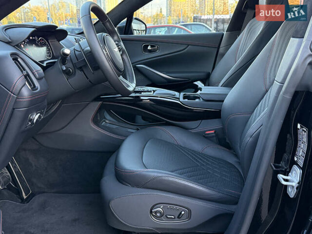 Черный Астон Мартин DBX, объемом двигателя 3.98 л и пробегом 2 тыс. км за 184999 $, фото 20 на Automoto.ua