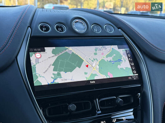 Черный Астон Мартин DBX, объемом двигателя 3.98 л и пробегом 2 тыс. км за 184999 $, фото 47 на Automoto.ua