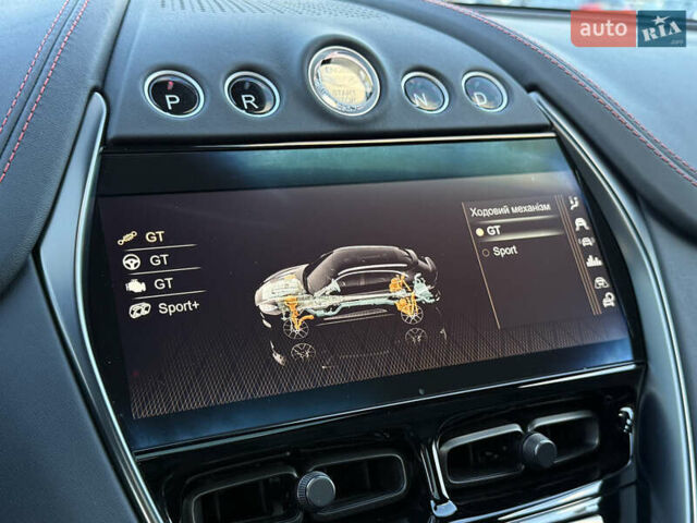 Черный Астон Мартин DBX, объемом двигателя 3.98 л и пробегом 2 тыс. км за 184999 $, фото 44 на Automoto.ua