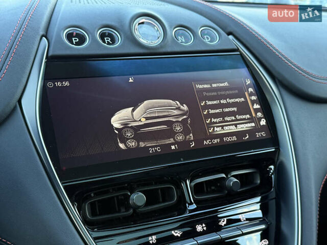 Черный Астон Мартин DBX, объемом двигателя 3.98 л и пробегом 2 тыс. км за 184999 $, фото 46 на Automoto.ua