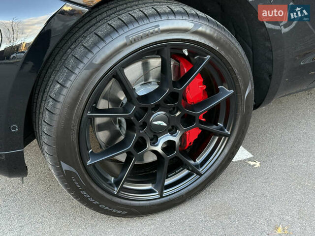 Черный Астон Мартин DBX, объемом двигателя 3.98 л и пробегом 2 тыс. км за 184999 $, фото 9 на Automoto.ua