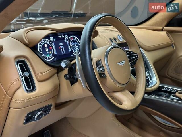 Астон Мартин DBX 2021 в Харькове на Automoto.ua Серый Астон Мартин DBX, объемом двигателя 3.98 л и пробегом 31 тыс. км за 163000 $, фото 45 на Automoto.ua