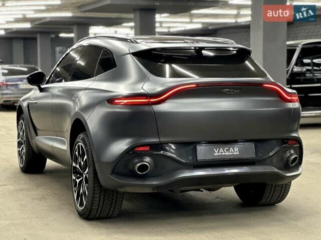 Астон Мартин DBX 2021 в Харькове на Automoto.ua Серый Астон Мартин DBX, объемом двигателя 3.98 л и пробегом 31 тыс. км за 163000 $, фото 7 на Automoto.ua