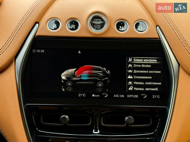 Серый Астон Мартин DBX 707, объемом двигателя 3.98 л и пробегом 11 тыс. км за 265000 $, фото 75 на Automoto.ua