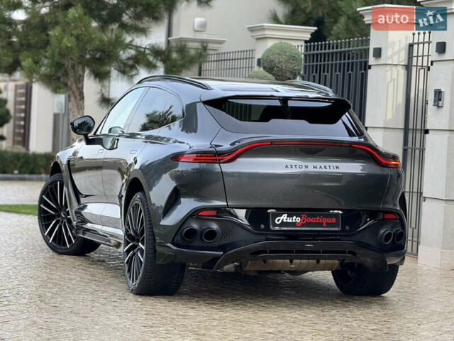 Серый Астон Мартин DBX 707, объемом двигателя 3.98 л и пробегом 11 тыс. км за 265000 $, фото 16 на Automoto.ua
