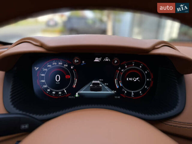 Серый Астон Мартин DBX 707, объемом двигателя 3.98 л и пробегом 11 тыс. км за 265000 $, фото 69 на Automoto.ua