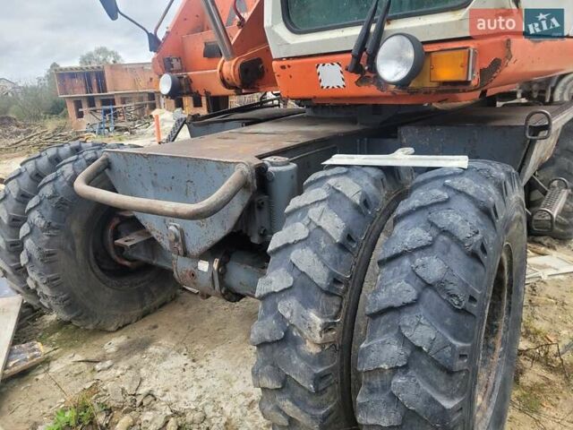 Оранжевый Атлас 1404, объемом двигателя 0 л и пробегом 0 тыс. км за 21990 $, фото 3 на Automoto.ua