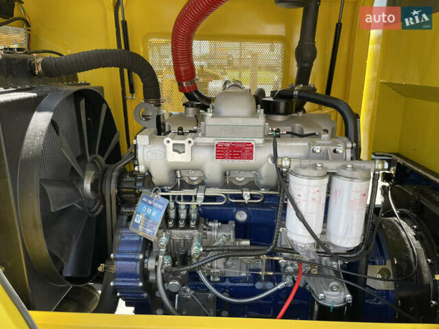 Желтый Атлас 230, объемом двигателя 4.8 л и пробегом 0 тыс. км за 23000 $, фото 17 на Automoto.ua