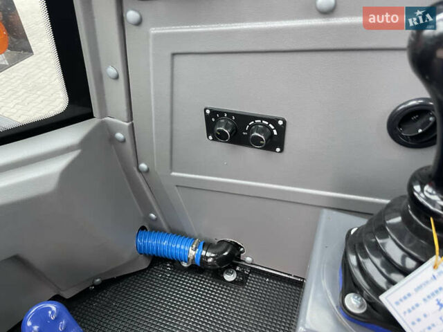 Червоний Атлас 3500, об'ємом двигуна 0 л та пробігом 1 тис. км за 31000 $, фото 19 на Automoto.ua