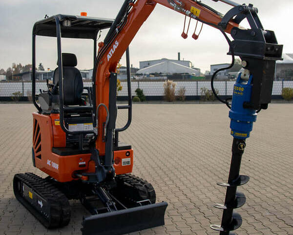 Атлас AC 18UF, объемом двигателя 0 л и пробегом 0 тыс. км за 31250 $, фото 1 на Automoto.ua