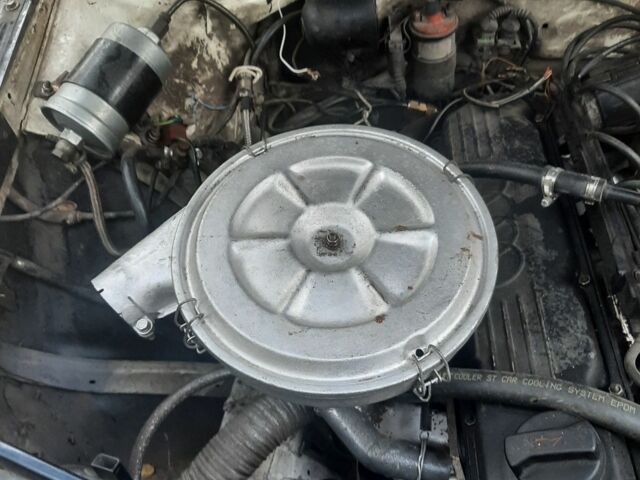 Белый Ауди 100, объемом двигателя 2.3 л и пробегом 200 тыс. км за 1509 $, фото 12 на Automoto.ua