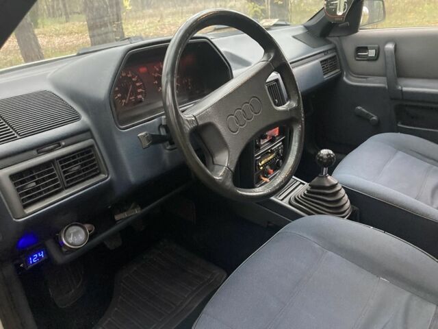 Білий Ауді 100, об'ємом двигуна 1.8 л та пробігом 198 тис. км за 1999 $, фото 11 на Automoto.ua