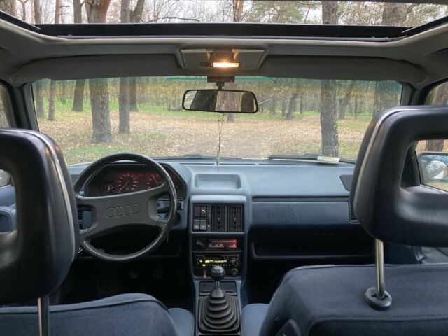 Білий Ауді 100, об'ємом двигуна 1.8 л та пробігом 198 тис. км за 1999 $, фото 18 на Automoto.ua