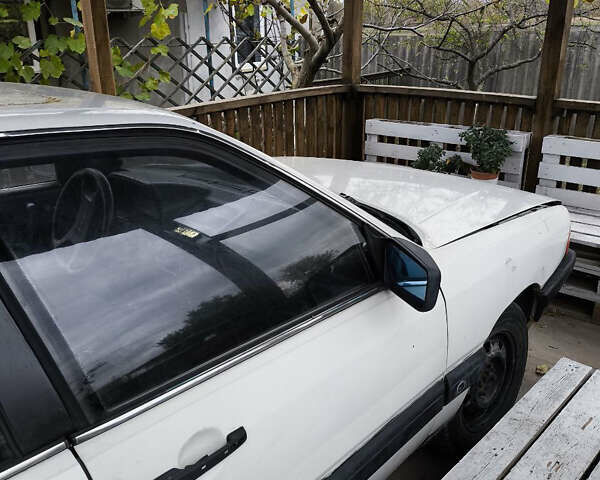 Ауди 100 1986 в Смеле на Automoto.ua Белый Ауди 100, объемом двигателя 1.8 л и пробегом 200 тыс. км за 700 $, фото 3 на Automoto.ua