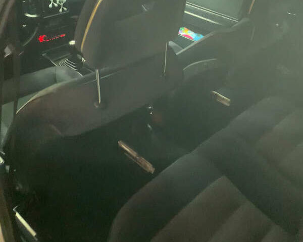 Білий Ауді 100, об'ємом двигуна 2.2 л та пробігом 401 тис. км за 1700 $, фото 6 на Automoto.ua